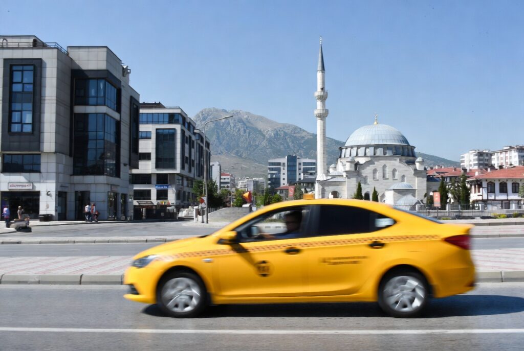 manisa Korsan taksi
